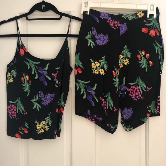 Betsy Johnson Set Outfit - Picture 2 of 4